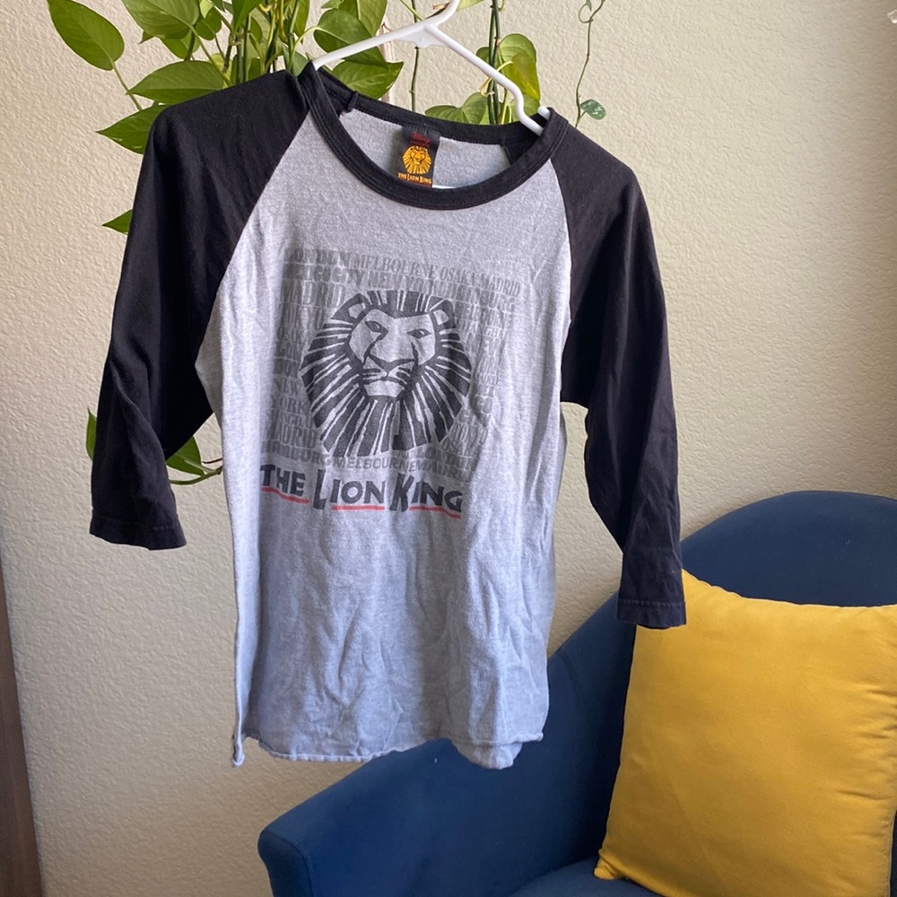 Disney’s The Lion King The Broadway Musical Baseball T-Shirt Unisex/Men S
